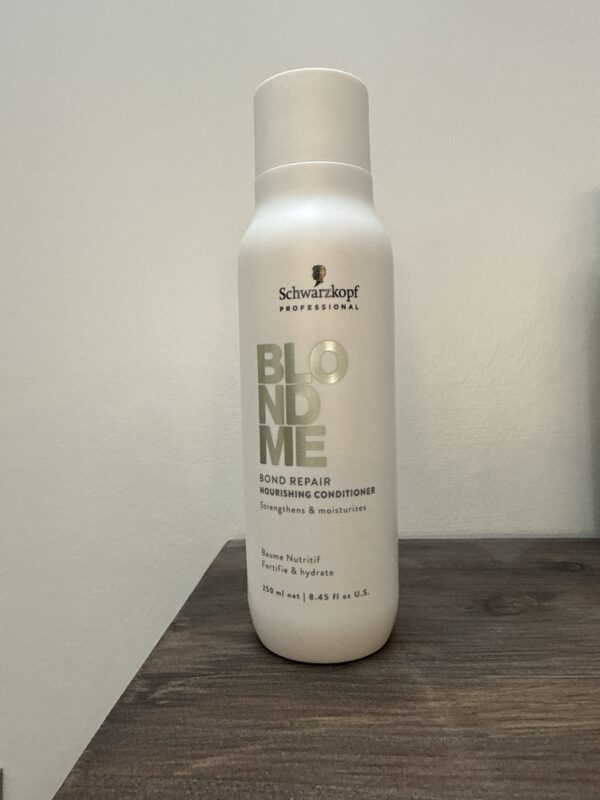 Blonde Me Nourishing Conditioner